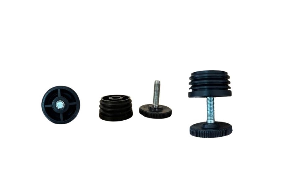 Регулируеми пластмасови крачета с винтови части